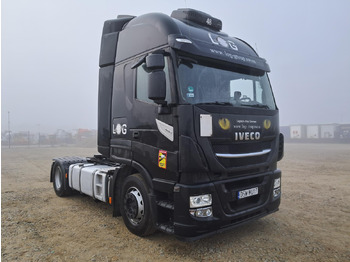 Nyergesvontató IVECO