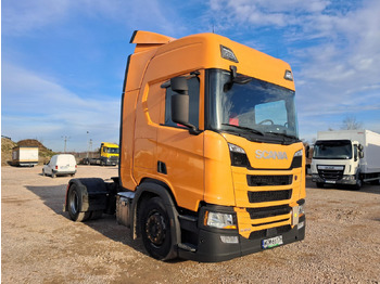 Nyergesvontató SCANIA R 410