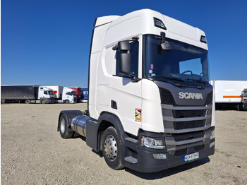 Nyergesvontató SCANIA R 410