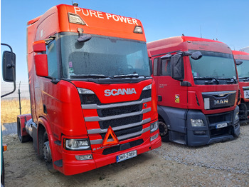 Nyergesvontató SCANIA R 410