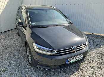 Autó VOLKSWAGEN