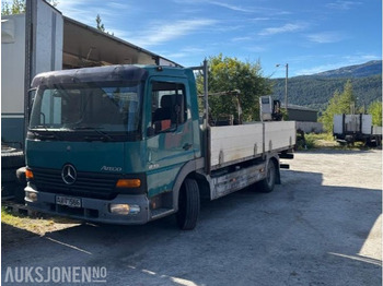 Platós teherautó MERCEDES-BENZ Atego 815