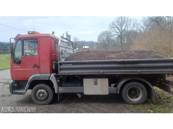 Billenőplatós teherautó 2004 MAN LE8.180 tippbil eu ok til 02.2026: 5 kép.