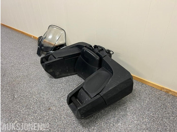 Traktor 2011 Suzuki 500AXi ATV hengerfeste vinsj: 5 kép. Traktor 2011 Suzuki 500AXi ATV hengerfeste vinsj: 5 kép.