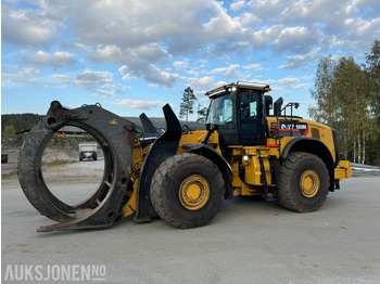 Gumikerekes homlokrakodó CATERPILLAR 980M