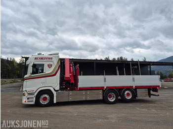 Darus autó Scania R500 Kranbil med HMF2820 kran: 4 kép.