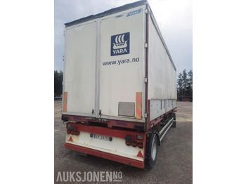 Teherautó 2008 Istrail 2 aksl containerhenger m/kapellflak: 5 kép. Teherautó 2008 Istrail 2 aksl containerhenger m/kapellflak: 5 kép.