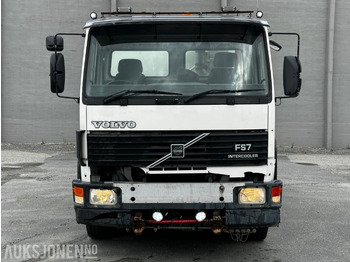 Többcélú/ Speciális jármű 1995 Volvo FS 718 4x2 Sopebil/Feiebil: 2 kép.