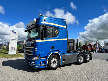 Nyergesvontató SCANIA R 500
