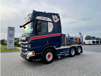 Nyergesvontató SCANIA R 520