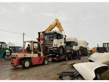 Alvaz teherautó Scania P G R: 4 kép.