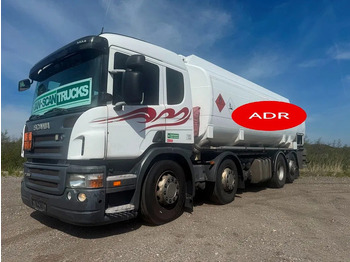 Tartályos teherautó SCANIA P 380