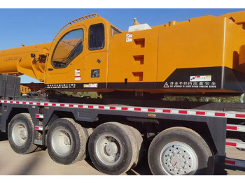 Autódaru XCMG: 3 kép.