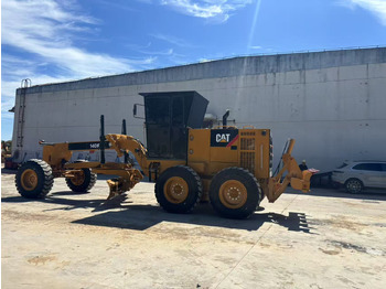 Gréder CATERPILLAR 140K