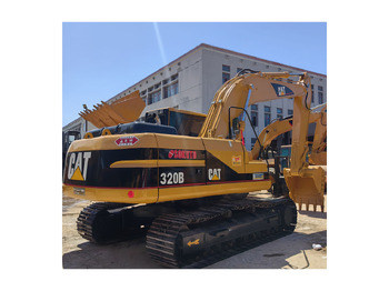 Lánctalpas kotró CAT 320B Excavator: 2 kép.