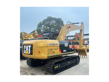 Lánctalpas kotró CATERPILLAR 320D2