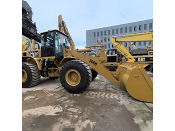 Gumikerekes homlokrakodó CATERPILLAR 966H