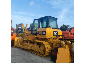 Buldózer CAT D6G Bulldozer: 2 kép.