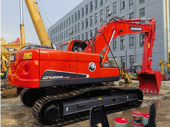 Lánctalpas kotró DOOSAN DX225LC