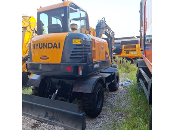 Gumikerekes kotró HYUNDAI