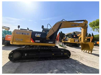 Lánctalpas kotró CATERPILLAR 320D