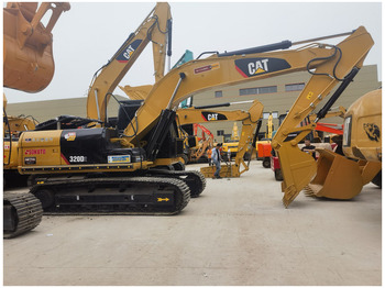 Kotrógép CATERPILLAR 320D2
