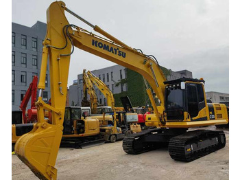 Lánctalpas kotró Used Original Japanese KOMATSU PC220-8 used excavator for sale in shanghai yard: 2 kép.