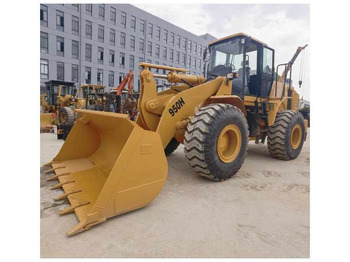 Gumikerekes homlokrakodó CATERPILLAR 950H