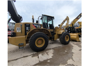 Gumikerekes homlokrakodó CATERPILLAR 966H