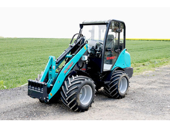 Új Gumikerekes homlokrakodó SCHMiDT 3650    -   Yanmar engine: 2 kép. Új Gumikerekes homlokrakodó SCHMiDT 3650    -   Yanmar engine: 2 kép.