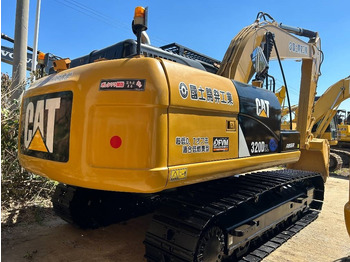 Lánctalpas kotró CATERPILLAR 320D2