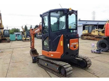 Minikotró HITACHI