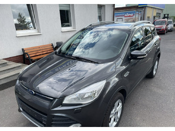 Terepjáró/ SUV FORD