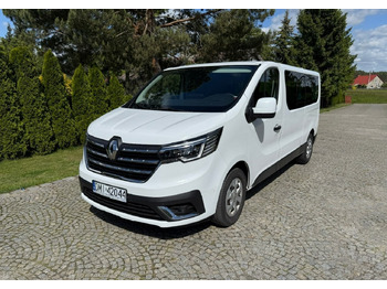 Autó RENAULT