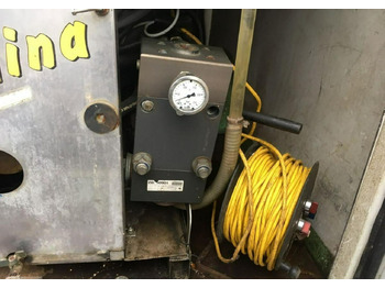 Többcélú/ Speciális jármű Iveco 35 Urządzenie Kanalizacja Wuko Asenizacyjny Kret: 4 kép.