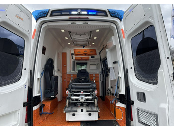 Mentőautó Volkswagen Crafter Crafter 2.0-163KM Karetka Ambulans Wyposażony Model 2016: 3 kép.