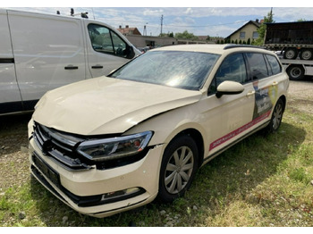 Autó VOLKSWAGEN