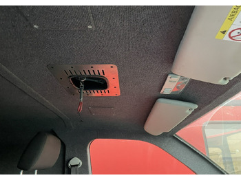 Volkswagen Transporter T6 Transporter Bankowóz kuloodporny opanceżony Model 2018 lízing Volkswagen Transporter T6 Transporter Bankowóz kuloodporny opanceżony Model 2018: 5 kép.