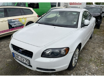 Autó VOLVO