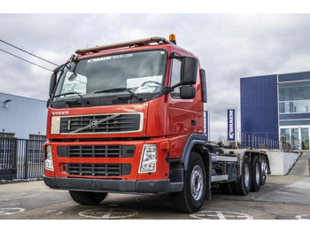 Horgos rakodó teherautó VOLVO FH