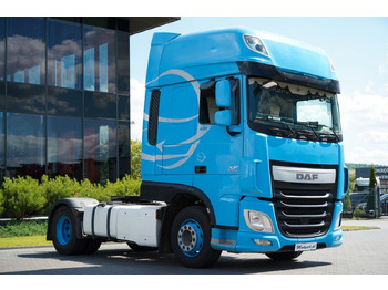 Nyergesvontató DAF XF 460