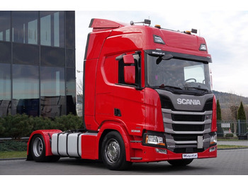 Nyergesvontató SCANIA R 450