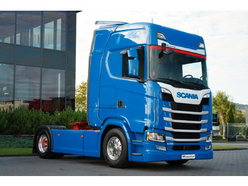 Nyergesvontató SCANIA S 500