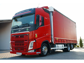 Ponyvás teherautó VOLVO FH 460