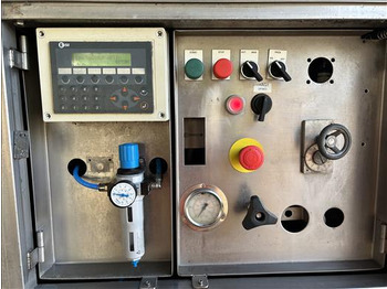 Élelmiszer-feldolgozó gép Koppens BVE400HD Forming machine: 4 kép. Élelmiszer-feldolgozó gép Koppens BVE400HD Forming machine: 4 kép.