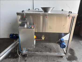 Szállítószalag NNP Hopper and elevator screw conveyor: 3 kép. Szállítószalag NNP Hopper and elevator screw conveyor: 3 kép.