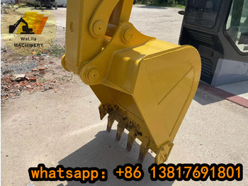 Minikotró KOMATSU PC 70-8: 5 kép.