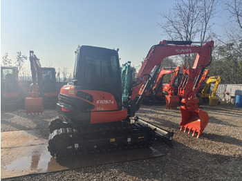 Minikotró KUBOTA KX057-4: 3 kép.