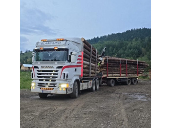 Rönkszállító teherautó SCANIA R 560