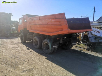 Billenőplatós teherautó Kamaz 5511: 4 kép.